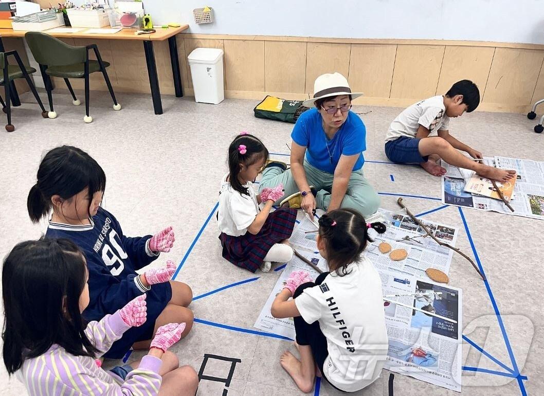 본문 이미지 - 마을공동체 돌봄문화 자료사진.(경기도제공, 재판매 및 DB 금지)