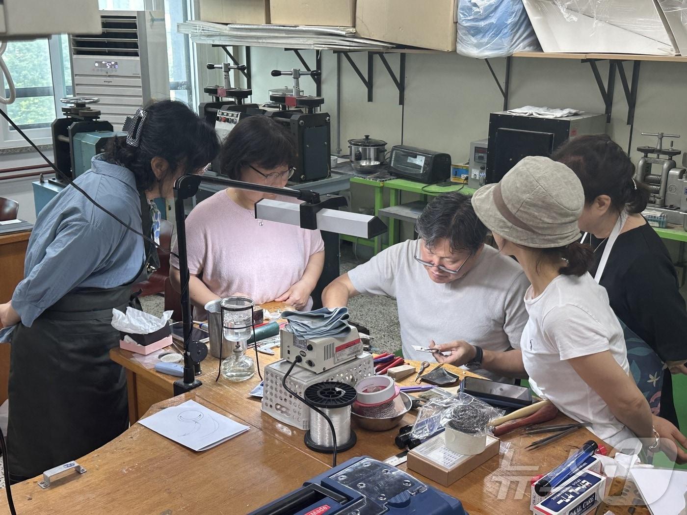 본문 이미지 - 서울마이칼리지 수업 현장.&#40;서울시 제공&#41;