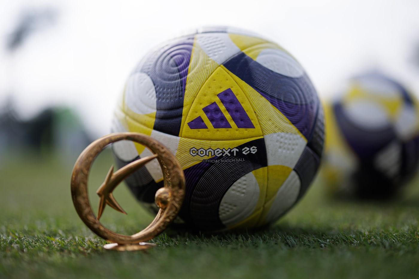 2025시즌 K리그 공인구로 채택된 아디다스 커넥스트 25 프로. (한국프로축구연맹 제공)