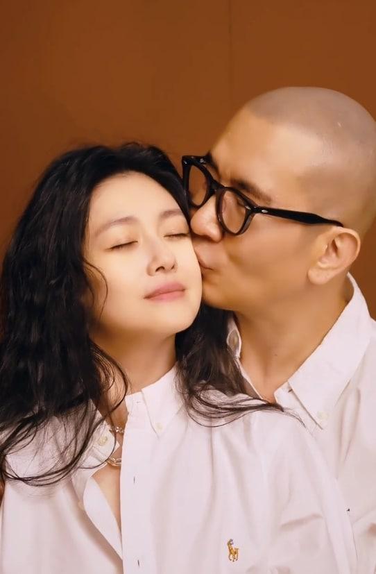 본문 이미지 - 쉬이위안과 구준엽, 대만판 보그 영상/쉬시위안 인스타그램 캡처