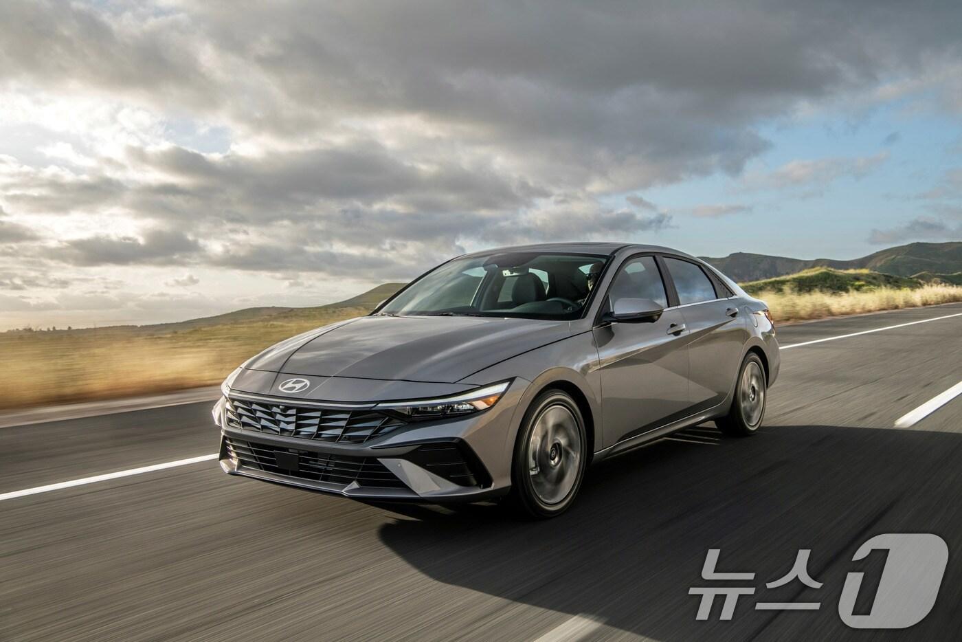 현대차 아반떼 하이브리드. (현대자동차그룹 제공) 2025.2.4/뉴스1 ⓒ News1 박지혜 기자