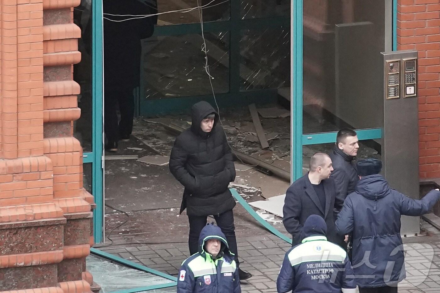 3일(현지시간) 모스크바 아파트에서 폭발 사고가 발생해 친러시아 무장조직 지도자 등이 숨진 현장에 파손된 모습이 보인다. 2025.02.04 ⓒ AFP=뉴스1 ⓒ News1 우동명 기자