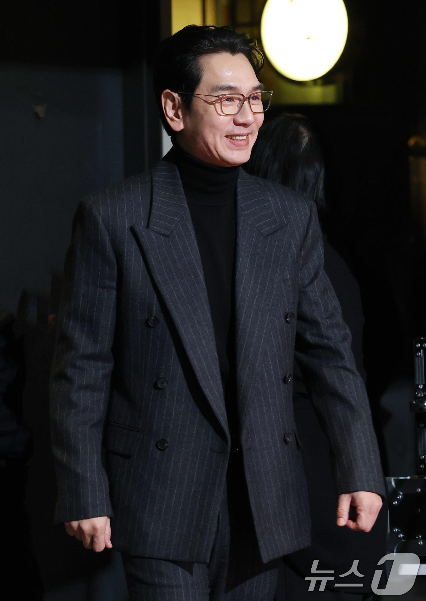 본문 이미지 - 배우 김태우가 4일 서울 용산구 CGV 용산아이파크몰에서 열린 CJ ENM 30주년 기념 비저너리(Visionary) 선정작 ‘공동경비구역 JSA’ Homecoming GV에 참석하고 있다. 2025.2.4/뉴스1 ⓒ News1 권현진 기자