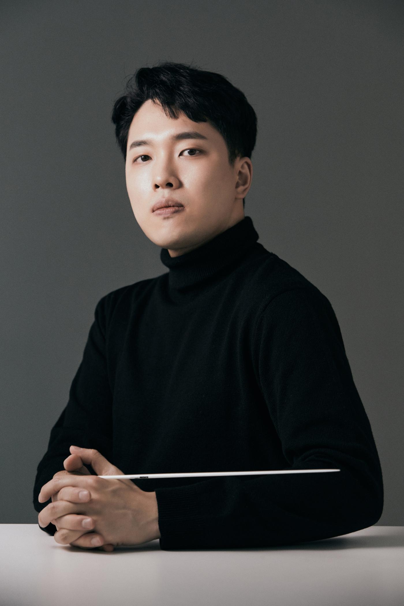 본문 이미지 - 데이비드 이 예술감독 겸 상임지휘자(강남문화재단 제공)