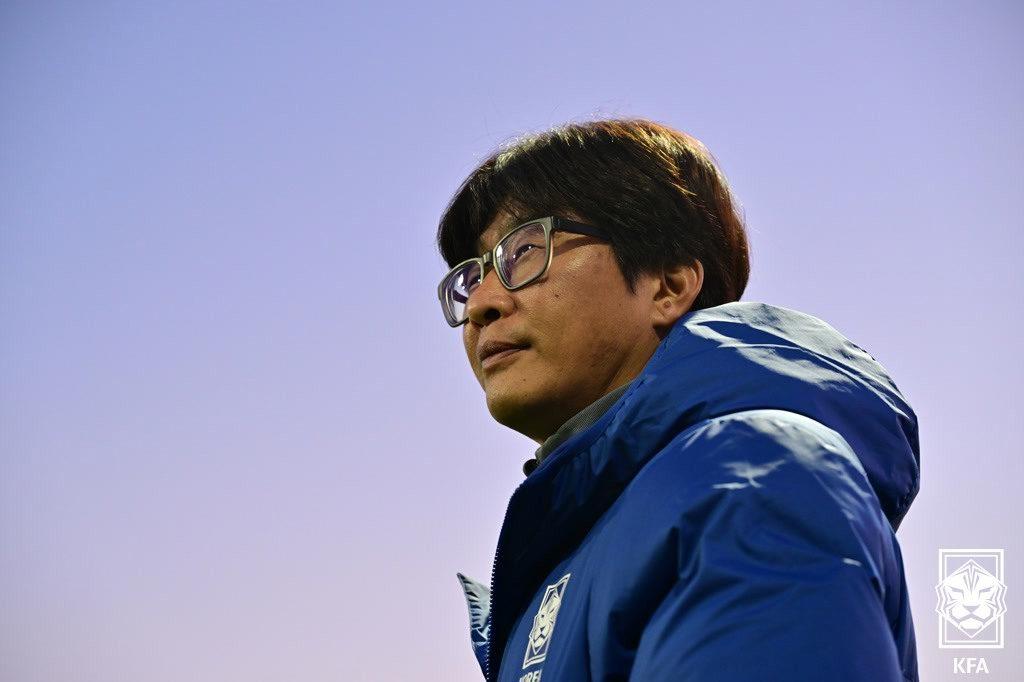 본문 이미지 - 신상우 여자축구대표팀 감독. (대한축구협회 제공)