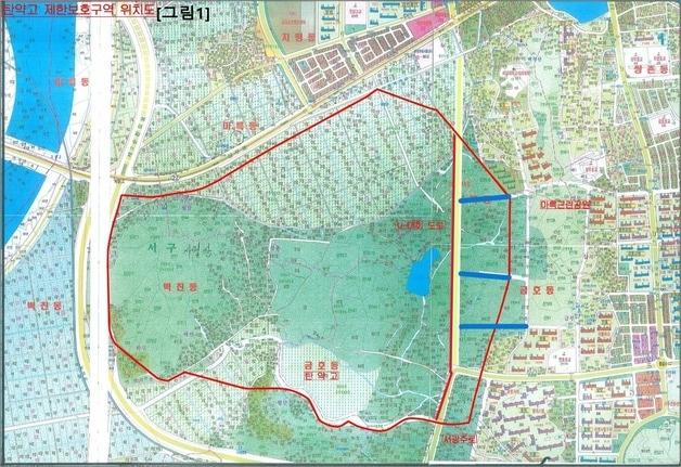 본문 이미지 - 광주 서구 금호동 군보축소추진위원회가 1차로 군사시설보호구역 해제를 요구하고 있는 U대회도로와 마륵공원 사이 177개 필지. ⓒ News1