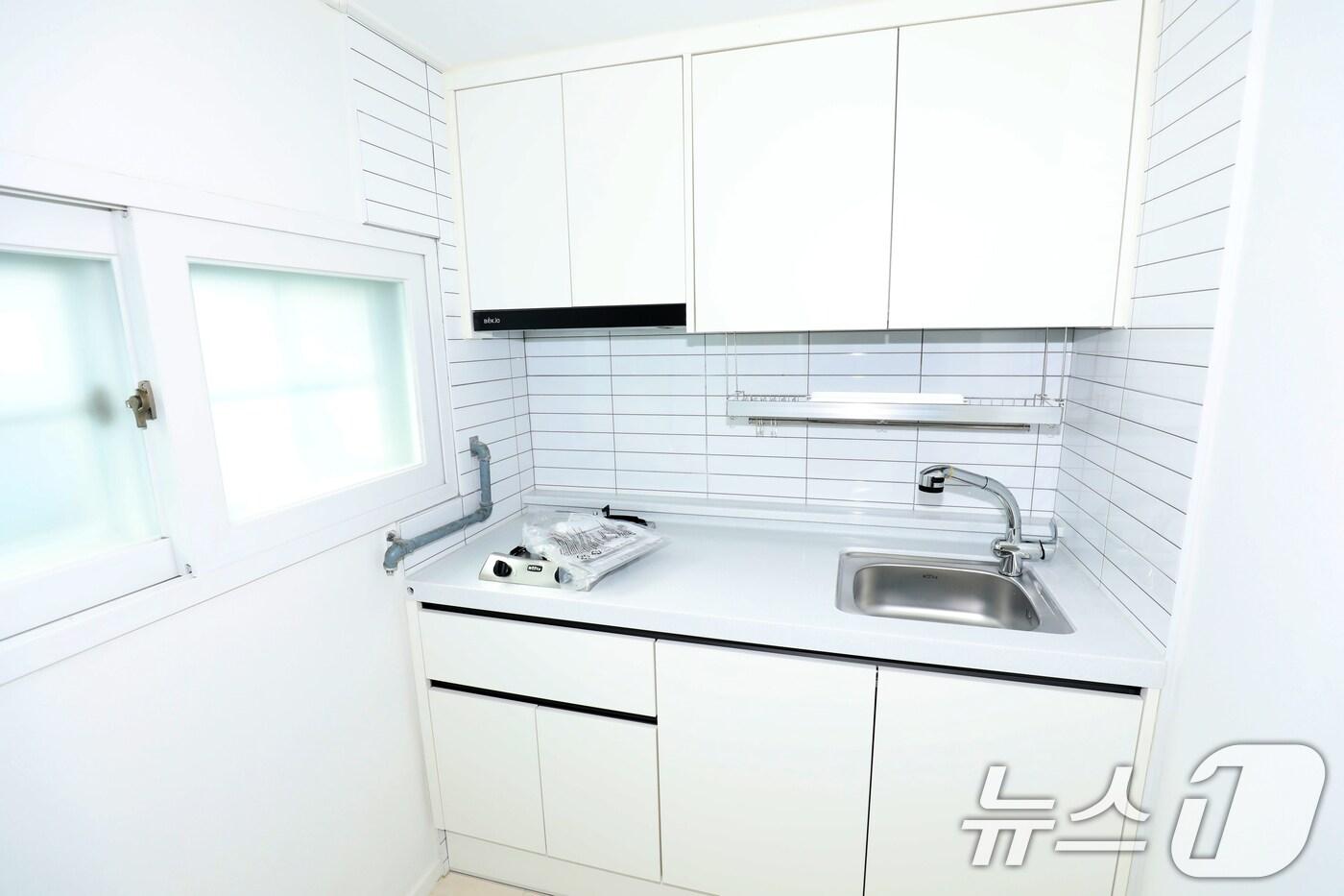 전주 청년만원주택 청춘별채 내부. ⓒ News1 유경석 기자