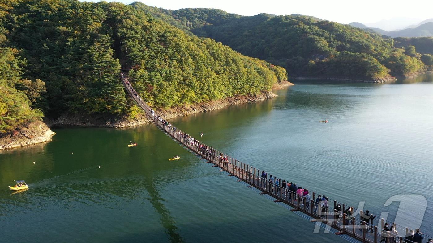 제천 옥순봉 출렁다리