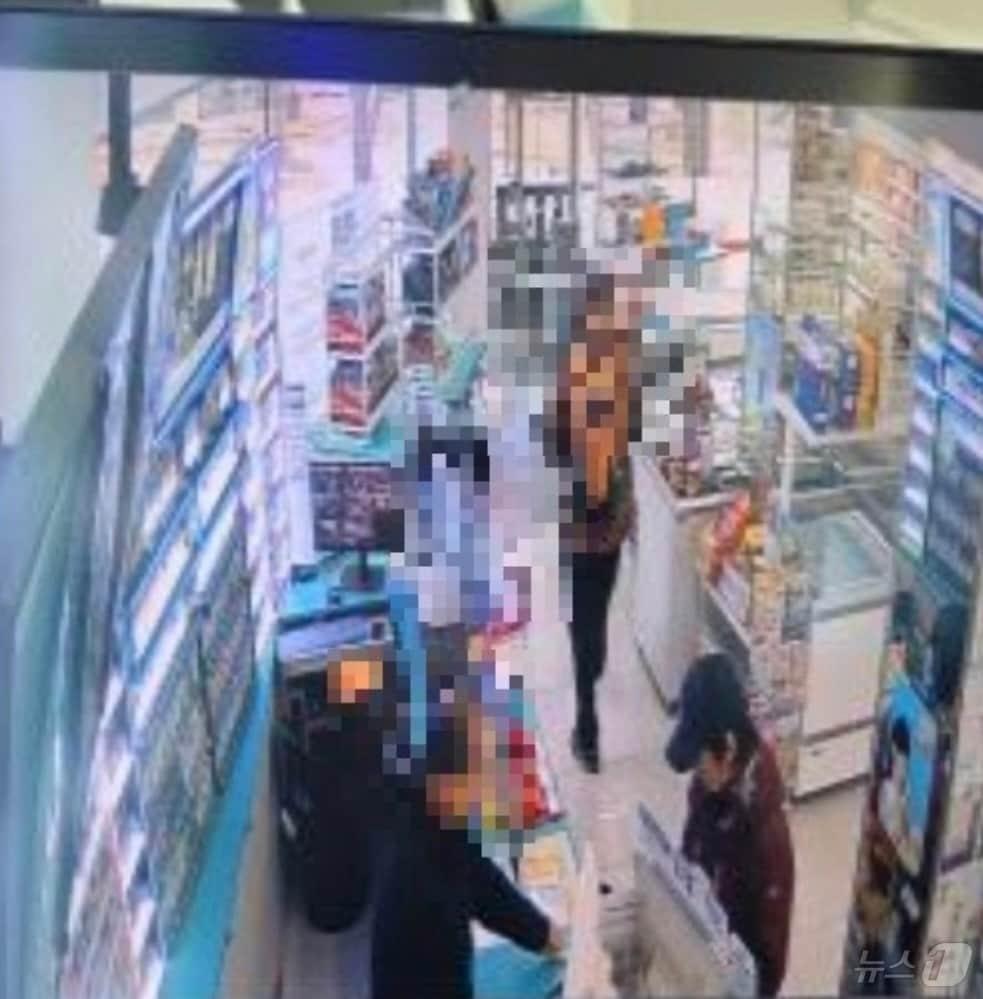 본문 이미지 - A 씨의 실종전 모습(전북경찰청 제공. 재판매 및 DB금지)