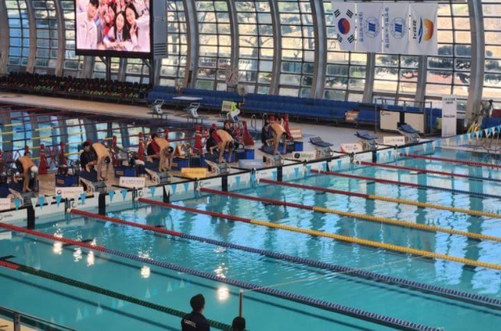 본문 이미지 - 제15회 김천 전국수영대회가 13일부터 17일까지 김천실내수영장에서 열린다. (대한수영연맹 제공)