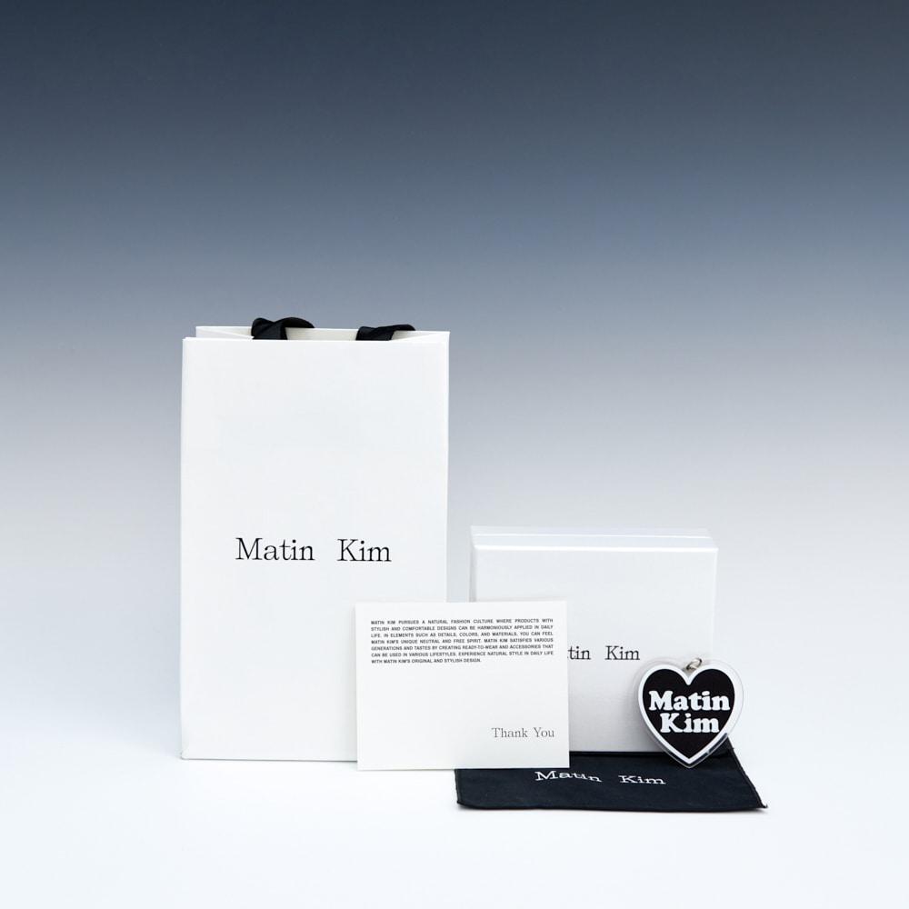 본문 이미지 - 카카오톡 선물하기에서 2월 기준 마뗑킴의 매출액이 전년 동기 대비 약 450% 급증했다.(마뗑킴제공)