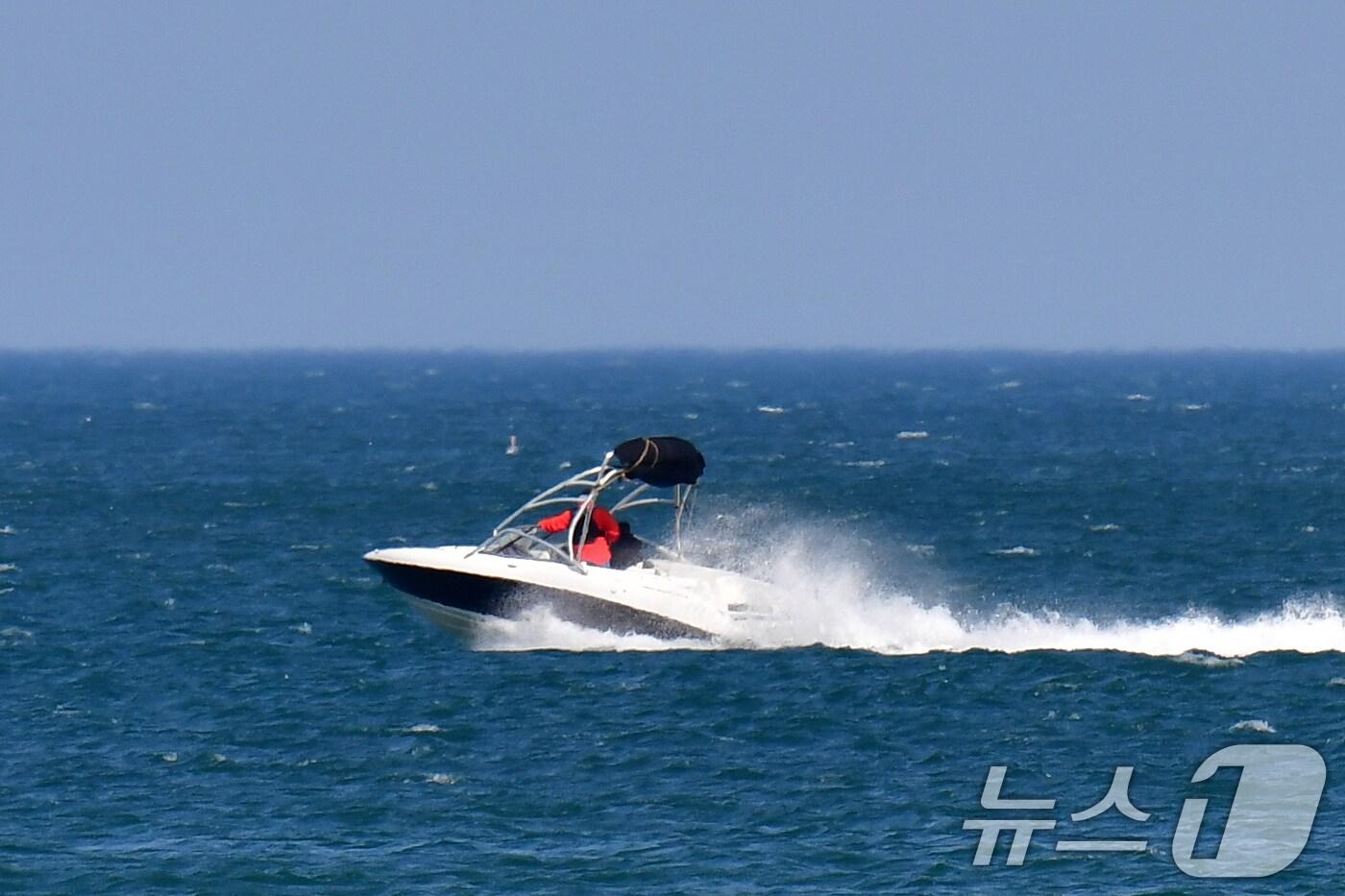모터보트 자료사진(사진은 기사 내용과 무관함) / 뉴스1 ⓒ News1