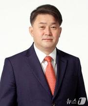 본문 이미지 - 제8대 울산시의회 후반기 의장에  사실상 내정된 이성룡 시의원.