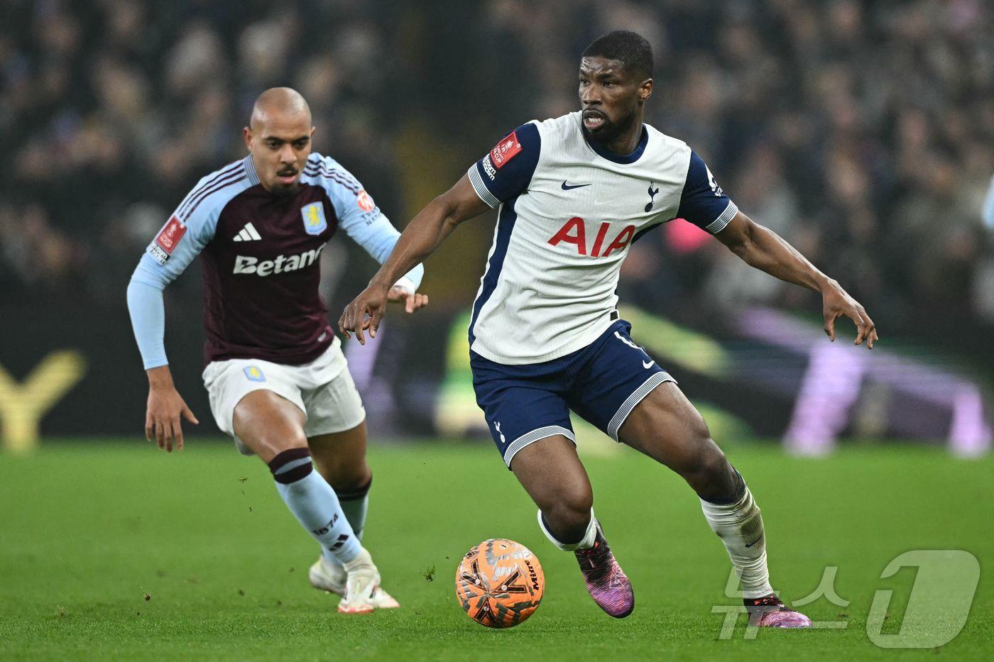 토트넘 수비수 케빈 단소.  ⓒ AFP=뉴스1