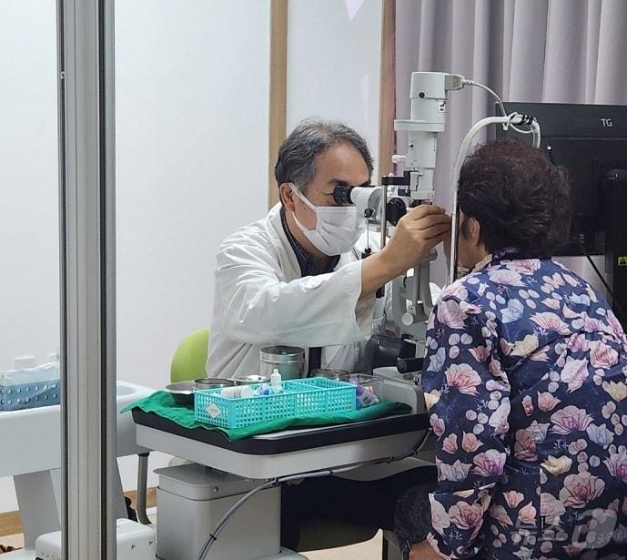 본문 이미지 -  단양군보건의료원 진료모습.(재판매 및 DB금지)/뉴스1