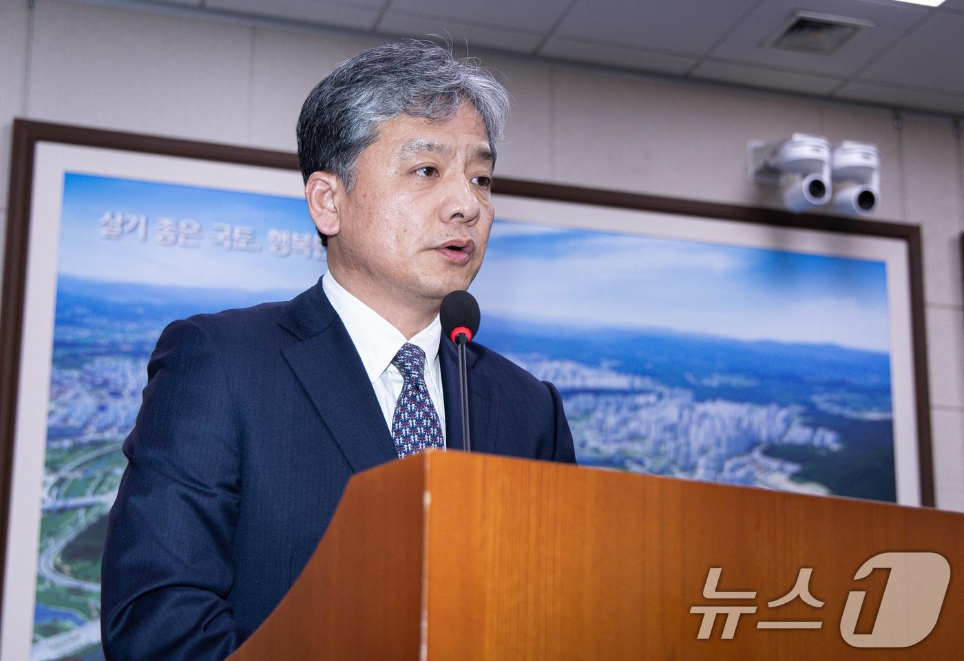 주우정 현대엔지니어링 대표가 13일 서울 여의도 국회에서 열린 제423회 국회(임시회) 국토교통위원회 제1차 전체회의에서 의원 질의에 답변하고 있다. 2025.3.13/뉴스1 ⓒ News1 이재명 기자