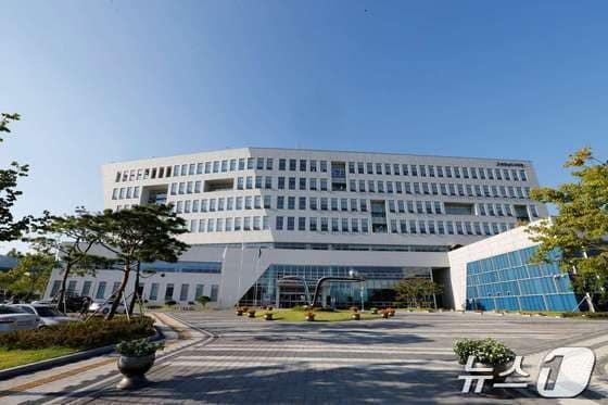 본문 이미지 - 충남교육청 전경. /뉴스1