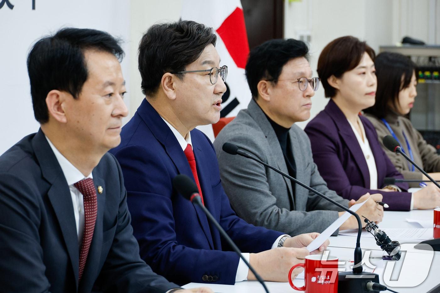 본문 이미지 - 권성동 국민의힘 원내대표가 16일 오후 서울 여의도 국회에서 현안 관련 기자간담회를 하고 있다. 2025.3.16/뉴스1 ⓒ News1 안은나 기자