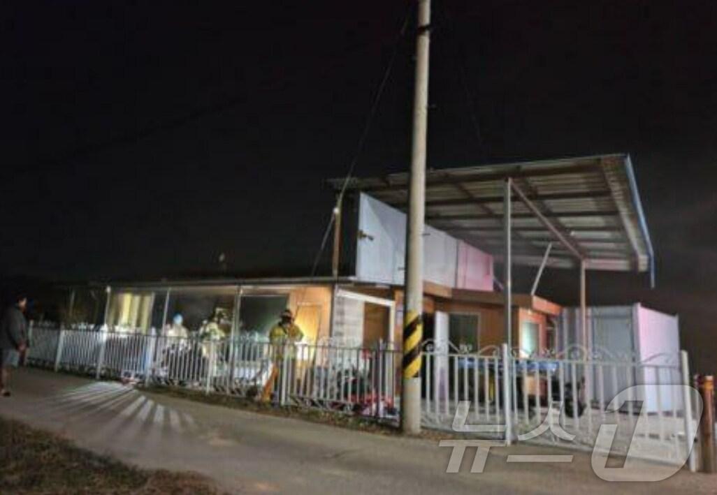 본문 이미지 - 화재 현장. (경기도소방재난본부 제공. 재판매 및 DB 금지) 2025.3.17/뉴스1