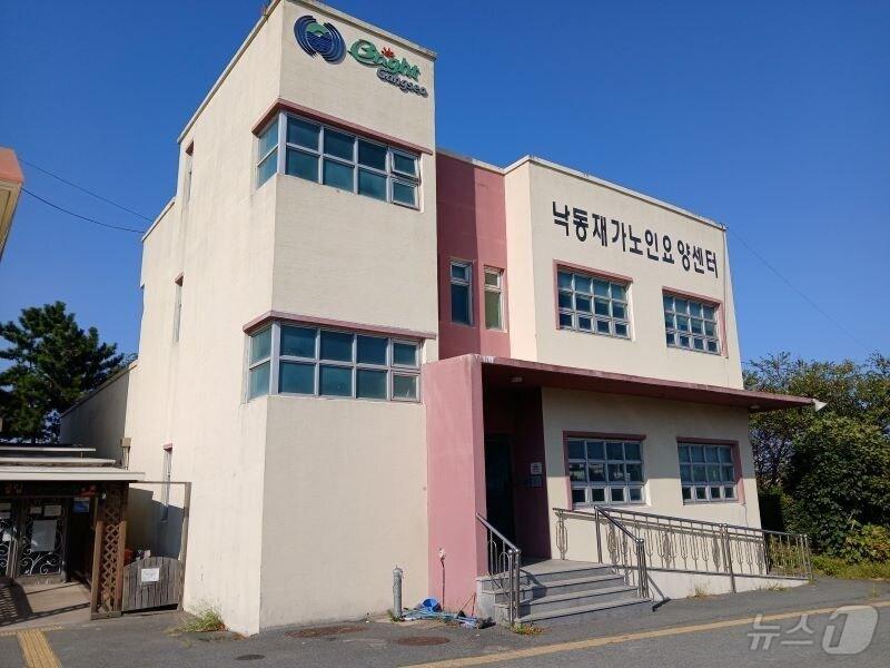 본문 이미지 - 부산 강서구 사회가치경영센터 6호점 조성 현장&#40;부산시청 제공. 재판매 및 DB 금지&#41;