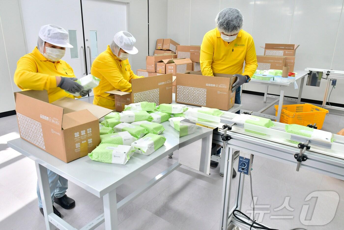 본문 이미지 - 인제군장애인보호작업장.(인제군 제공. 재판매 및 DB금지)/뉴스1