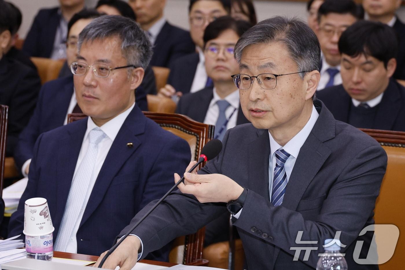 최재해 감사원장이 19일 오후 서울 여의도 국회에서 열린 제423회 국회(임시회) 법제사법위원회 제2차 전체회의에 출석해 인사말을 하고 있다. 2025.3.19/뉴스1 ⓒ News1 안은나 기자