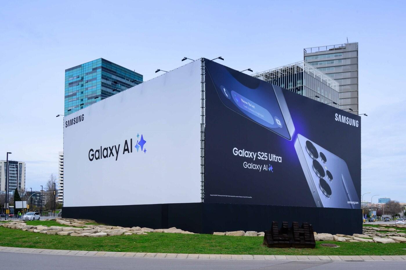 MWC25 삼성전자 외부 광고 모습 (삼성전자 제공)