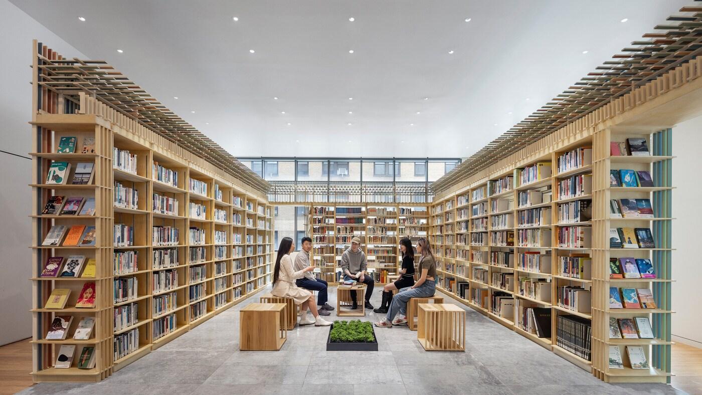 뉴욕코리아센터 도서관 내부 전경(제공 문화체육관광부)