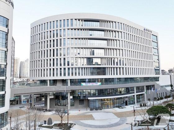 본문 이미지 - 부산 동래구청 전경.(동래구 제공. 재판매 및 DB 금지)