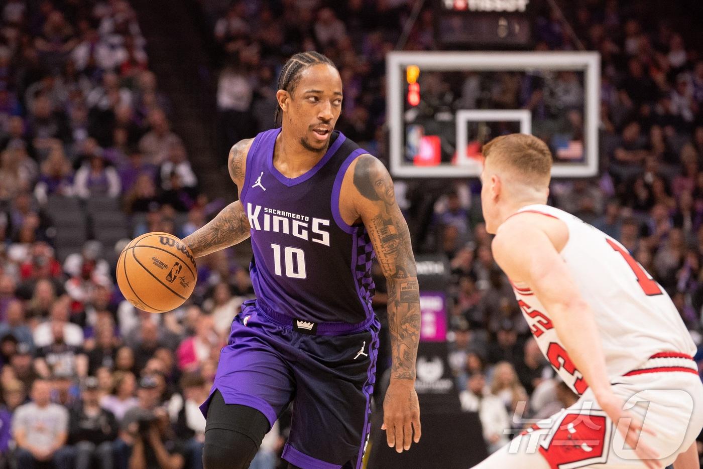 더마 드로잔이 NBA 정규리그 통산 2만5000점을 돌파한 27번째 선수로 이름을 올렸다. ⓒ 로이터=뉴스1