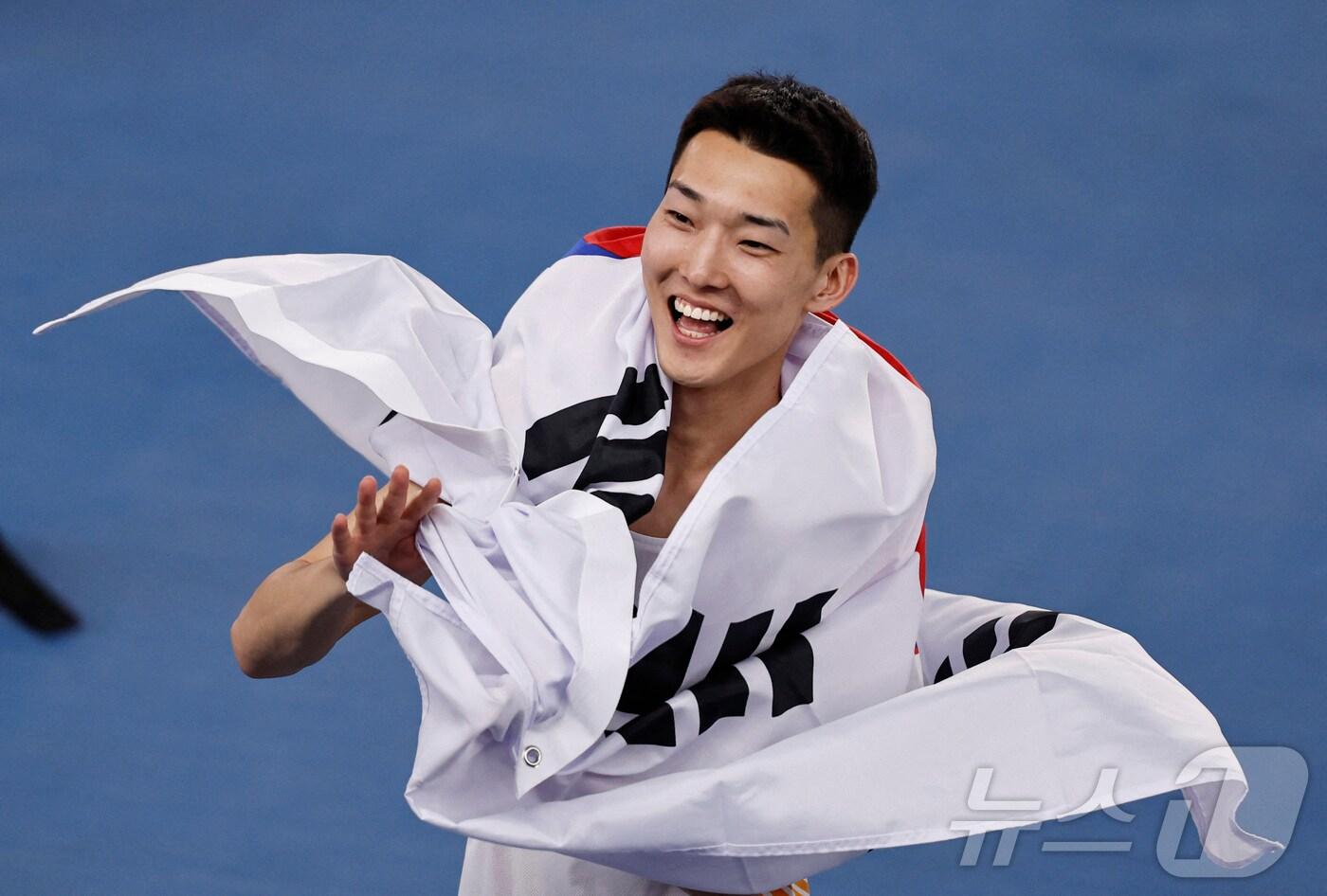 본문 이미지 - 높이뛰기 간판 우상혁 ⓒ 로이터=뉴스1 