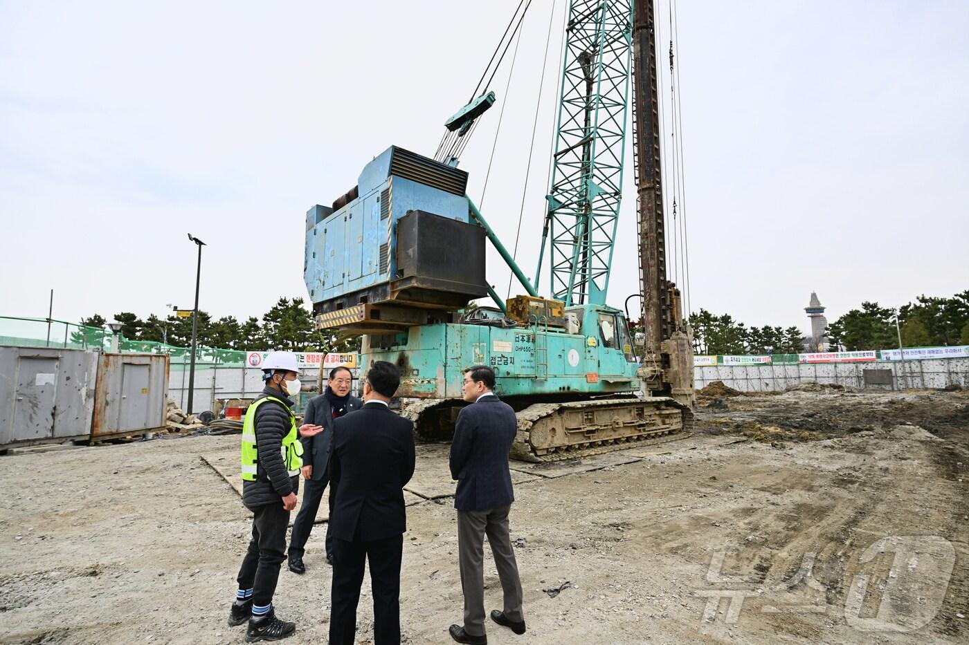 24일 강원 속초 교동 일대서 개최된 공공영어도서관 신축공사 기공식.(속초시 제공, 재판매 및 DB 금지) 2025.3.24/뉴스1
