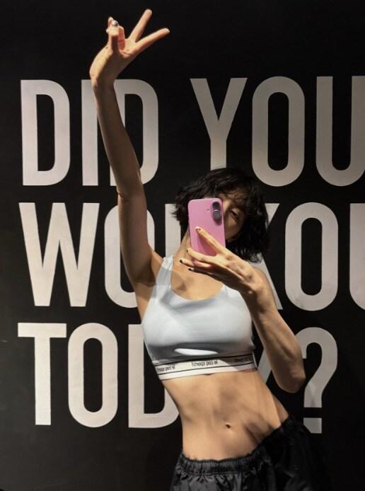 본문 이미지 - 가수 겸 배우 나나 인스타그램