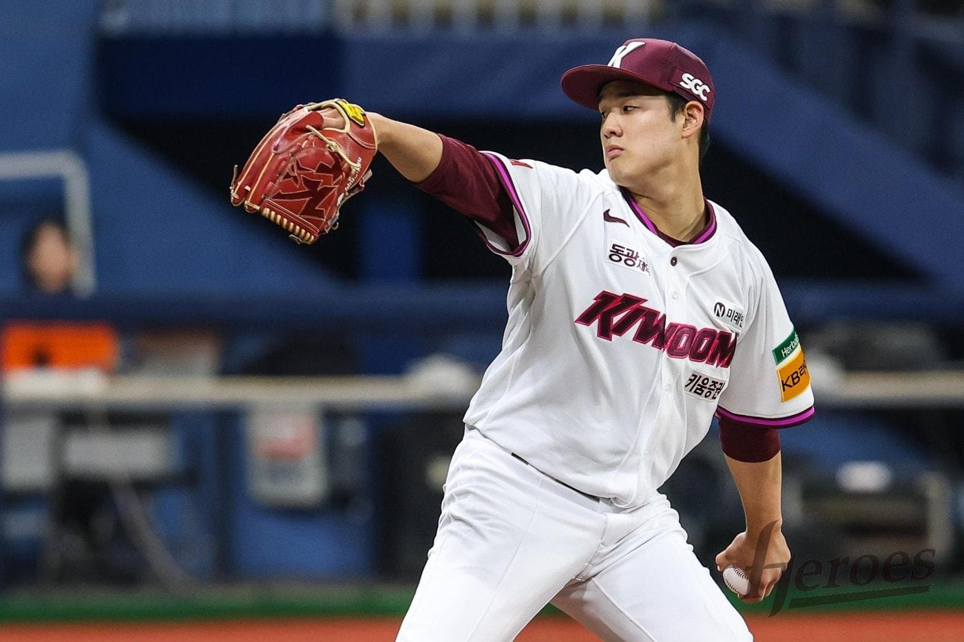 키움 히어로즈 고졸 신인 투수 정현우. &#40;키움 히어로즈 제공&#41;