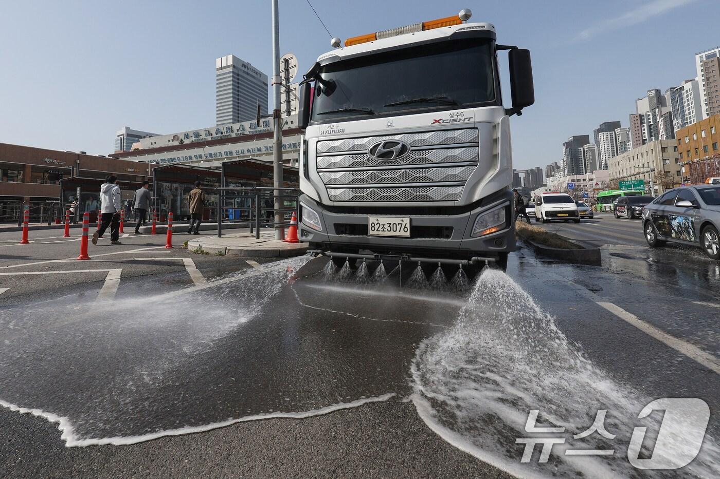 본문 이미지 - 살수차 자료사진/뉴스1 ⓒ News1 