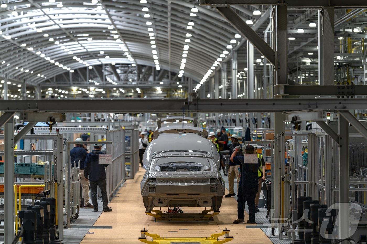 HMGMA에서 아이오닉 5가 생산되는 모습.(현대차그룹 사진제공) ⓒ News1 류정민 특파원