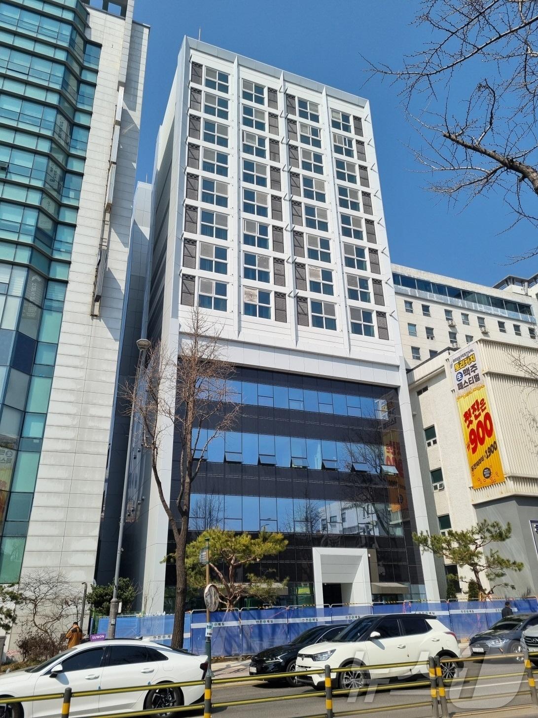 본문 이미지 - 경기 수원시 매산동 행정복지센터. (수원시 제공. 재판매 및 DB 금지) 2025.3.27/뉴스1 