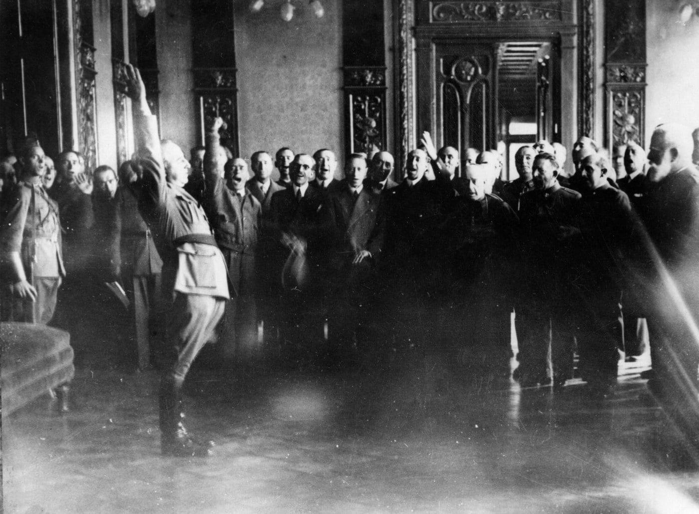 본문 이미지 - 스페인 내전 당시 반란군을 이끈 프란시스코 프랑코 장군 (출처: Unknown author (Keystone), 1936, Public domain, via Wikimedia Commons)