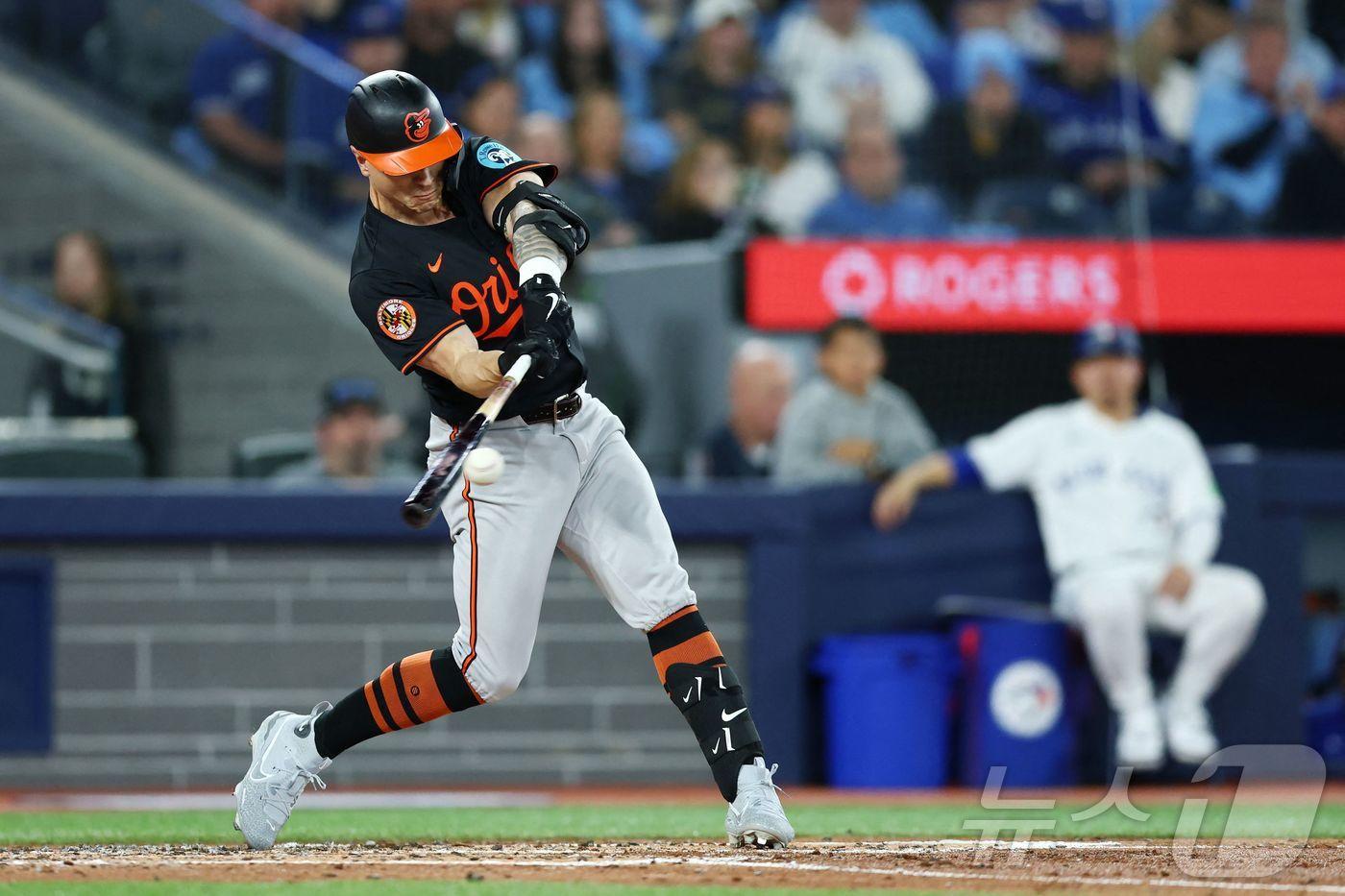 본문 이미지 - 볼티모어 오리올스 타일러 오닐이 6년 연속 메이저리그 개막전 홈런을 기록했다. ⓒ AFP=뉴스1