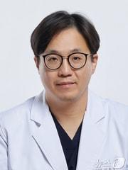 본문 이미지 - 이홍섭 부산백병원 소화기내과 교수.(부산백병원 제공. 재판매 및 DB 금지)