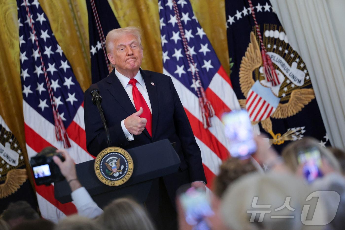 여성 역사의 달 기념 행사에 참석한 트럼프 ⓒ 로이터=뉴스1 ⓒ News1 구경진 기자