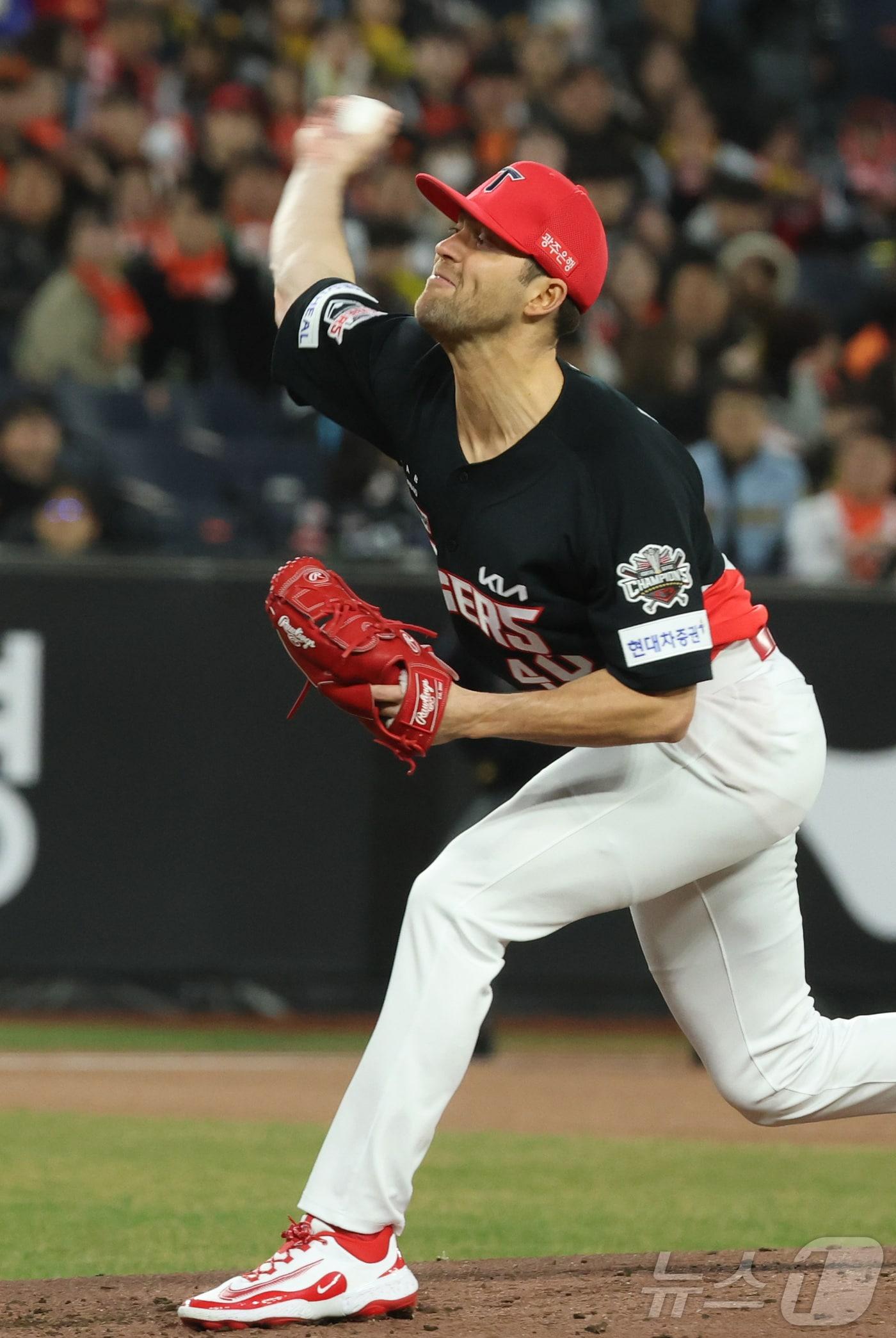 본문 이미지 - 28일 대전 한화생명볼파크에서 열린 '2025 신한 SOL 뱅크 KBO리그' 한화 이글스와 기아 타이거즈 경기에 기아 네일이 투구하고 있다. 2025.3.28/뉴스1 ⓒ News1 김기남 기자