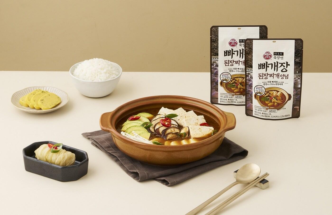 오뚜기 빠개장 된장찌개 양념 연출컷.(오뚜기 제공)