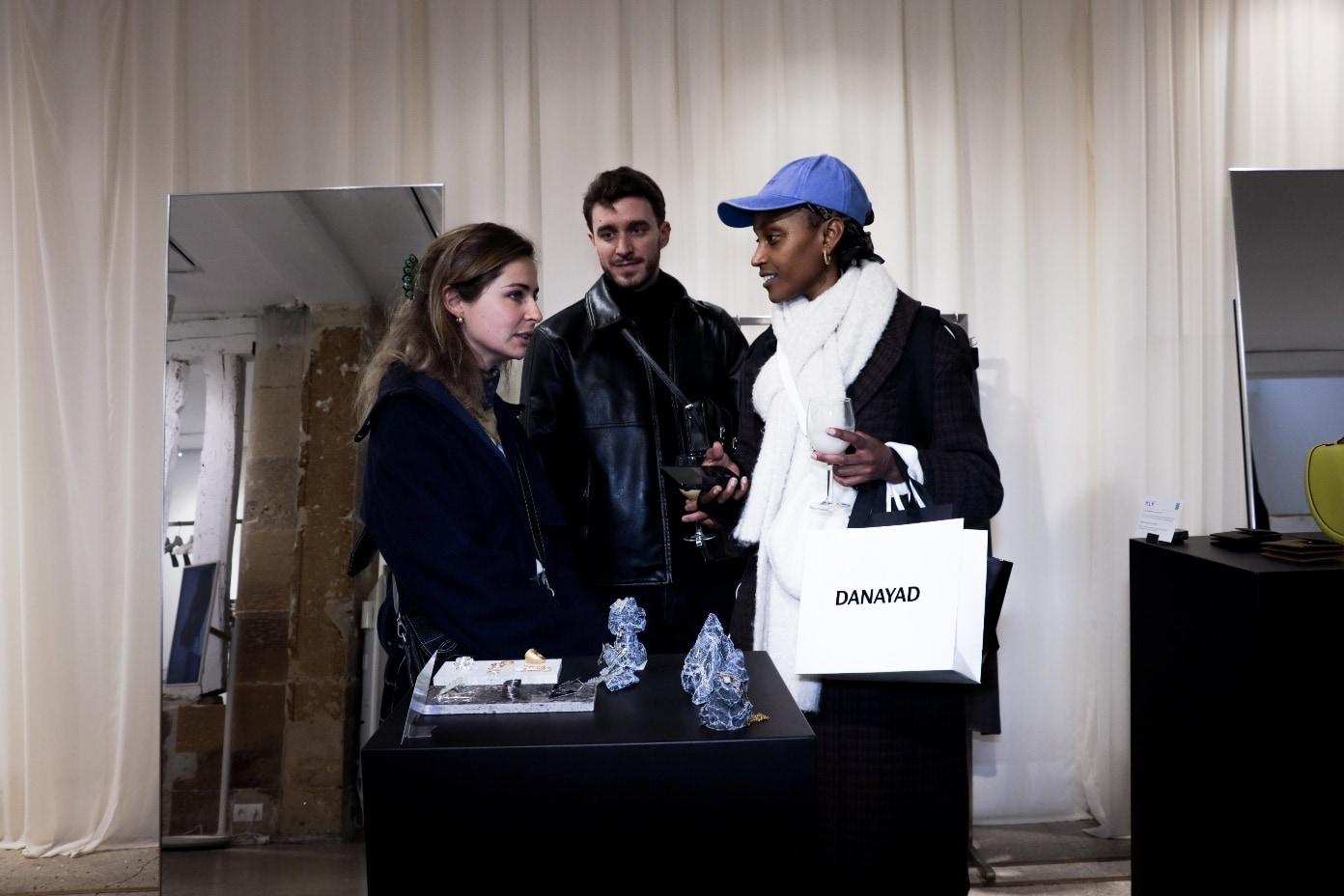 본문 이미지 - 유럽에서 글로벌 한국패션 마켓플레이스 &#39;DANAYAD&#39;&#40;다나야드&#41;를 운영하는 슬로크가 지난 1월 31일부터 2월 25일까지 프랑스 파리 마레 지구에서 팝업스토어를 열었다. &#40;슬로크 제공&#41;