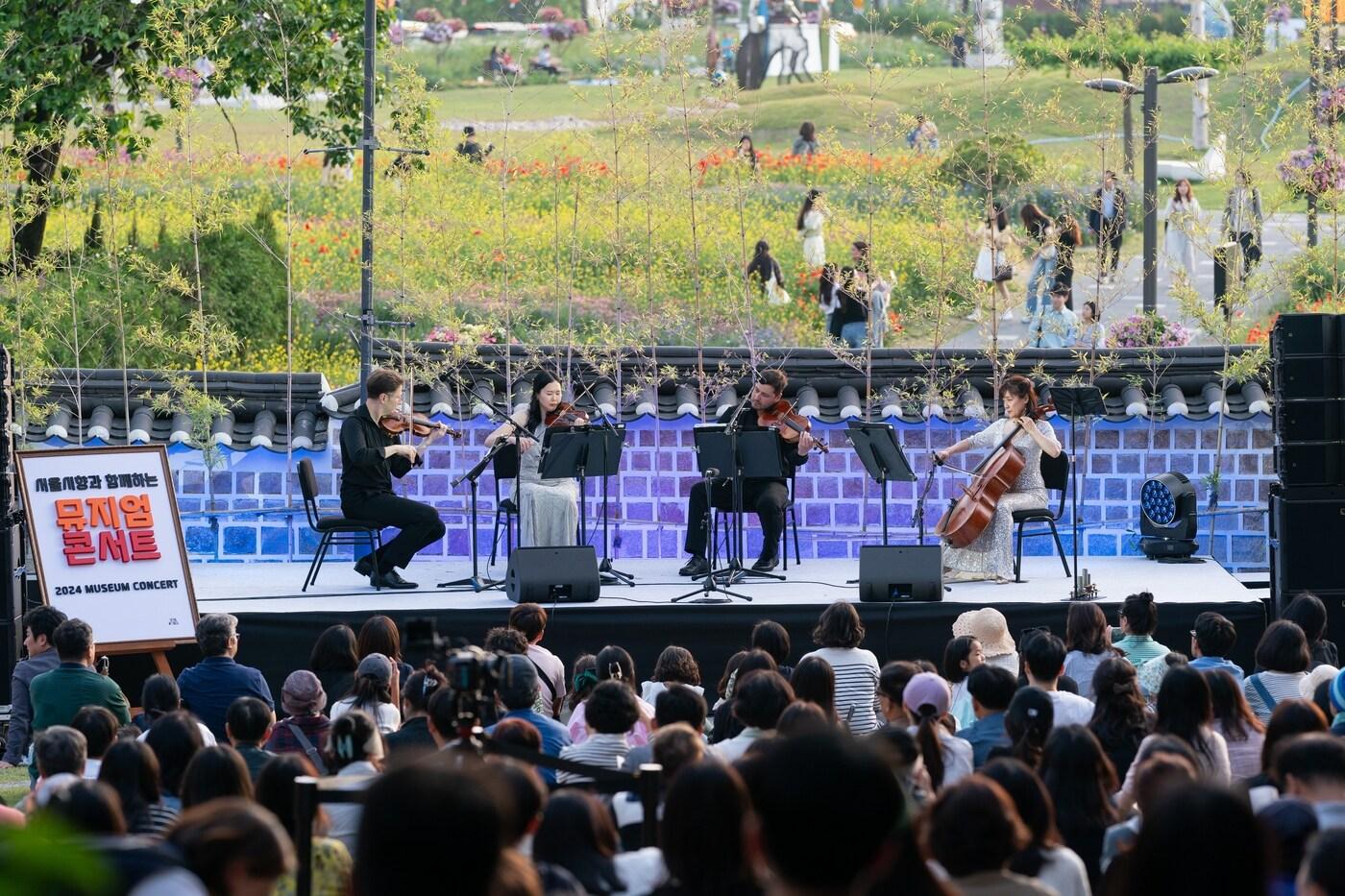 본문 이미지 - 서울공예박물관에서 진행된 서울시향 '뮤지엄 콘서트'(서울시향 제공)