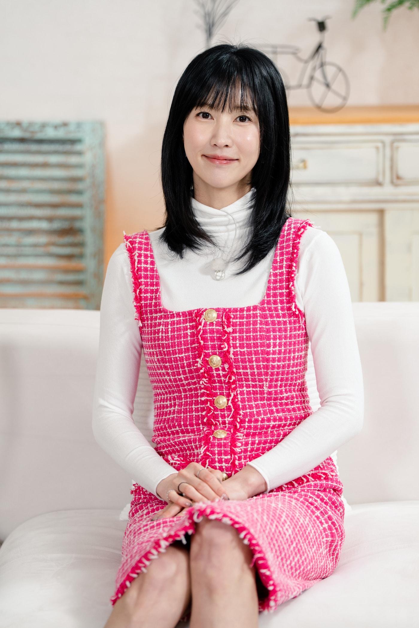 본문 이미지 - 배우 이수경 / SBS플러스,E채너 솔로라서 제공