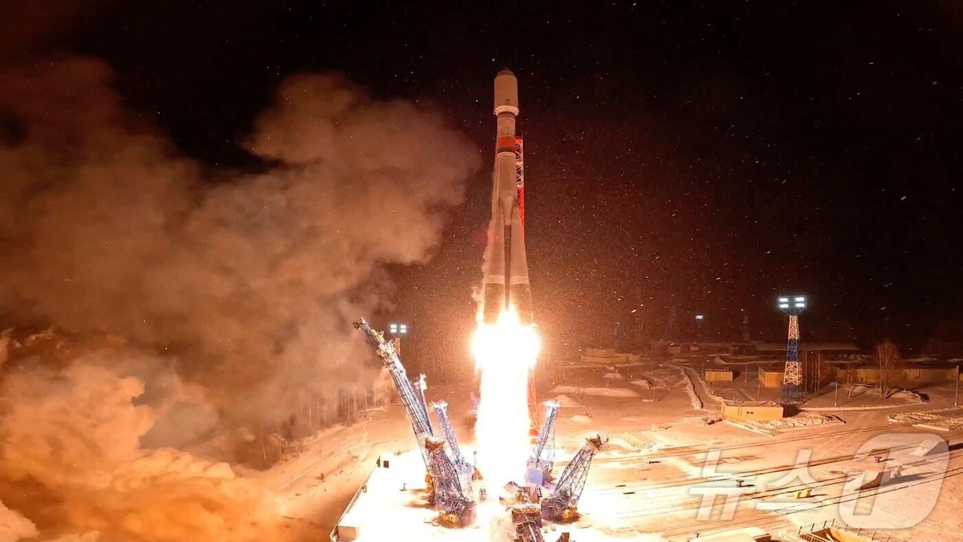 러시아 중형 로켓 ‘소유즈-2.1b’. 2025.03.04 ⓒ 로이터=뉴스1 ⓒ News1 우동명 기자