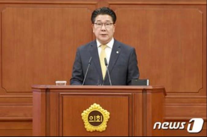 본문 이미지 - 송활섭 시의원./ 뉴스1 