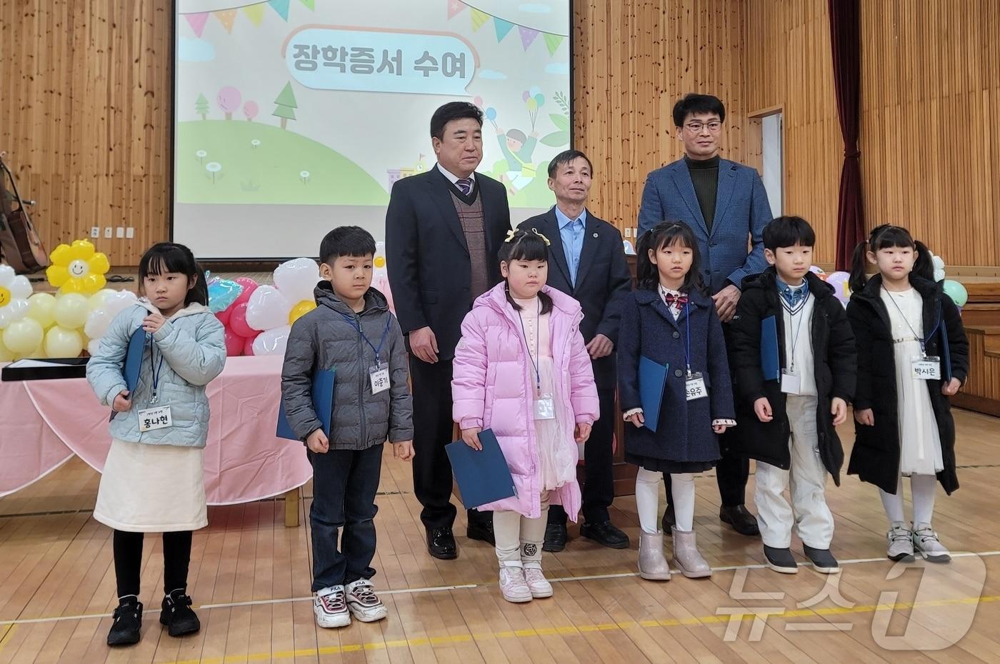 괴산 소수초등학교 입학식 모습/뉴스1