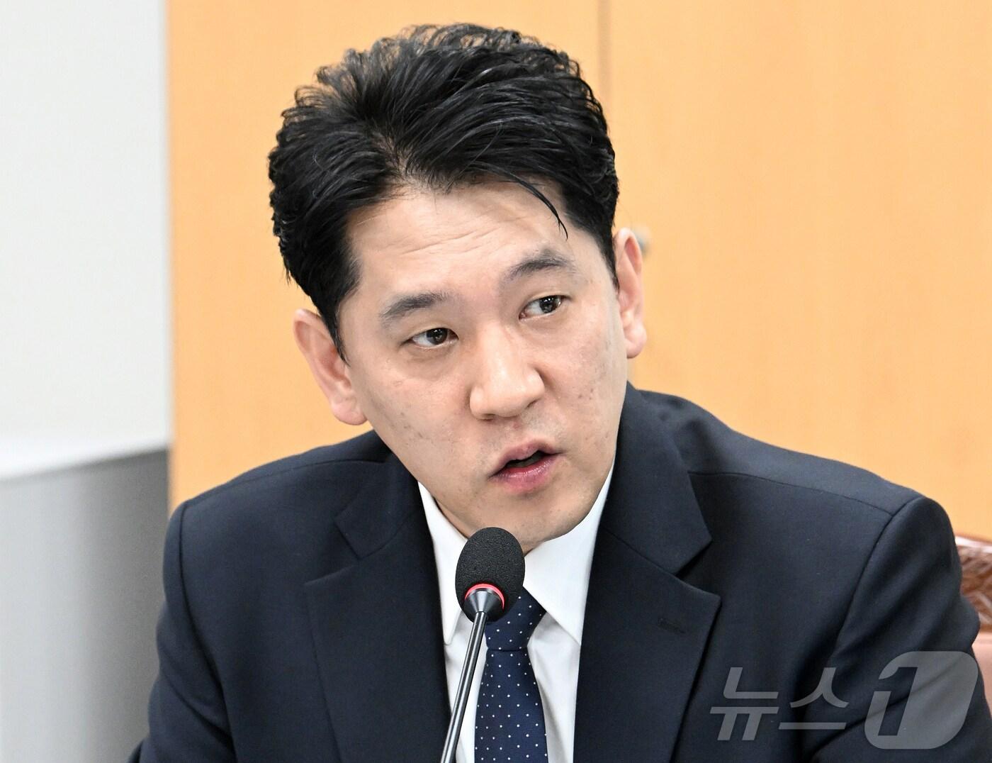 본문 이미지 - 한권 더불어민주당 제주도당 수석대변인.(제주특별자치도의회 제공, 재판매 및 DB 금지)